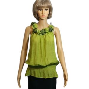 Green Miss Finch Summer Top with Flower Rosettes at Neckline sz Medium